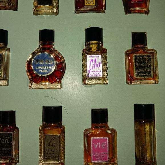 NEW!! Vintage Jolis Parfums Paris (Sample Set, 21ct) - Picture 10 of 12